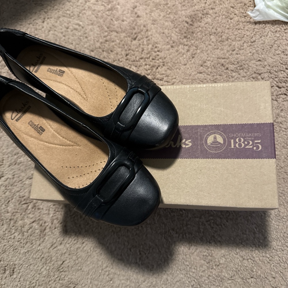 Clarks Elegant Black Flats